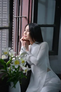 Top 100 Most Beautiful Ao Dai: A Tribute to Vietnamese Elegance - image 72