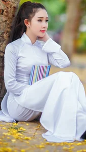 Top 100 Most Beautiful Ao Dai: A Tribute to Vietnamese Elegance - image 25