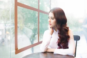 Top 100 Most Beautiful Ao Dai: A Tribute to Vietnamese Elegance - image 29