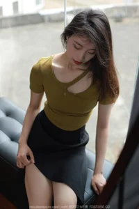 Elegant High-Slit Dress Collection Featuring Xiao Jiu for IESS - image 24