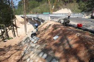 Xuan Huong Bridge on Mimosa Pass: A Major Infrastructure Milestone for Da Lat Tourism - image 5