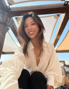 Meet the Stunning Chinese Female Golfer Redefining Sports and Style - image 8