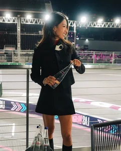 Meet the Stunning Chinese Female Golfer Redefining Sports and Style - image 3