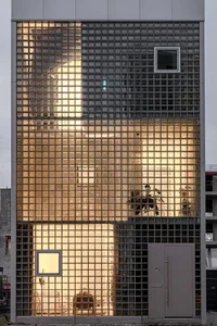 Exploring the Innovative Stacked Architecture of the 5-Story Light House - image 24