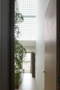 Exploring the Innovative Stacked Architecture of the 5-Story Light House - image 0