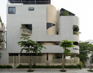 Innovative 3-Story An Phu House Design: Mastering Triangular Plots with Multi-Layered Living Spaces - image 14