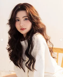 Quyen Linh's Daughter Stuns as a 16-Year-Old Muse - image 4