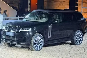 Ultra-Rare Range Rover SV Bon Ma Do Edition Limited to Three Units - image 11