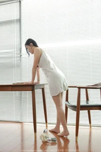 Sophisticated Style in IESS SXJ No.1709: A Wan Ping Special Collection - image 14