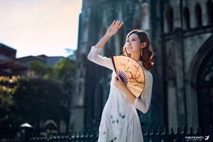 The Timeless Grace of Vietnamese Women in Traditional Ao Dai - image 42