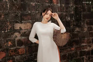 The Timeless Grace of Vietnamese Women in Traditional Ao Dai - image 11