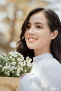The Timeless Grace of Vietnamese Women in Traditional Ao Dai - image 6