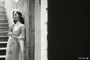 The Timeless Grace of Vietnamese Women in Traditional Ao Dai - image 26
