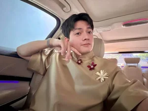 Le Xuan Tien Returns to the Spotlight: High Expectations for the 200 Billion VND Star's New Film - image 4