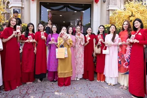 Sen Vang Company Grand Opening: Miss World and Miss Grand Stars Celebrate 2024 - image 3