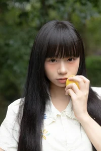 YiTuYu Art Language Vol.7424: Featuring the Elegant Shi San Jin Ya Photography Collection - image 6