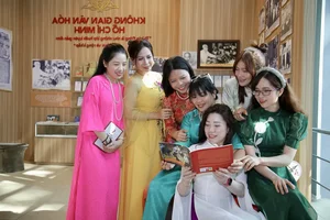 Promoting the Beauty of Reading Culture in the Digital Era for Future Generations - image 2