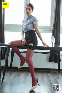 Stunning Red Silk Fashion Gallery with IESS Model Xiao Yu - image 22