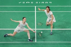 Japanese Badminton Star Captivates Fans Globally - image 7