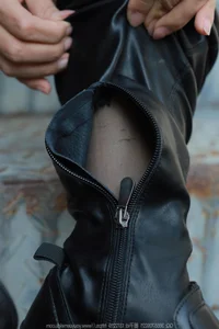 IESS Tu Tu Black Stockings and Long Boots: A Masterclass in Footwear Fashion - image 1