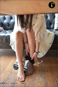 IESS Puhui 098: Qiqi’s Classic Black Silk Stocking Collection - image 7
