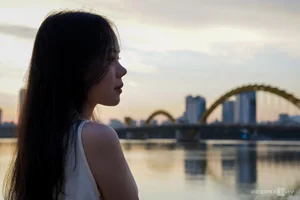 Early Morning Coffee and Sunrise Views by the Han River - image 7