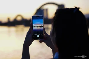 Early Morning Coffee and Sunrise Views by the Han River - image 9