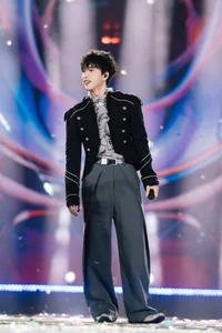 HIEUTHUHAI Opens Up About His Memorable Encounter with BTS Superstar Jung Kook - image 3