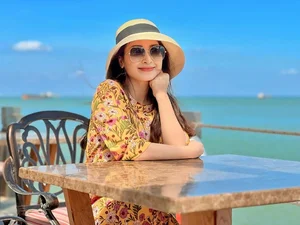 The Timeless Grace of Actress Khanh Huyen at Age 53 - image 0