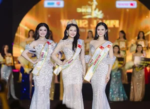 Stunning Visuals of Runner-Up Nguyen Huynh Hai Lam in Ethereal White - image 1
