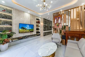 Minimalist Luxury: A Stunning 3-Story Townhouse Design in Bien Hoa - image 5