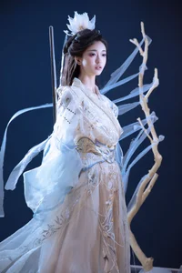 The Bold Aesthetic of Leng Ku Wang Ye in YiTuYu Art Language Vol.7417 - image 6