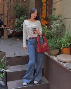 Beautiful Maternity Journey: Chuyen Nha Dau Influencer Shares Heartwarming Pregnancy Photos and Lifestyle Updates - image 7