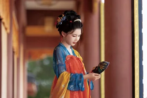 Timeless Elegance in Hanfu: YiTuYu Art Language Vol.8852 featuring E E Chi Bu Bao - image 30
