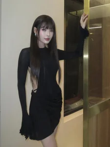 Thúy Diễm: The Vietnamese Beauty with Timeless 'Reverse Aging' Elegance - image 0