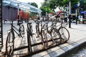 Vintage Hanoi: Recreating Life During the Subsidy Period - image 9