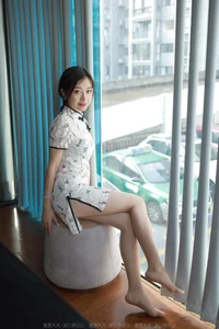 IESS Tender as Water - Professional Leg Model and Silk Stocking Photography - image 36