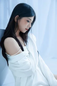 YiTuYu Art Language Vol.6398 N Heng: A Masterclass in Contemporary Portraiture and Artistic Modeling - image 12