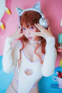 Y2K Cyber Cat Vibes: A Futuristic Fashion Journey with Coser Ely_eee - image 1