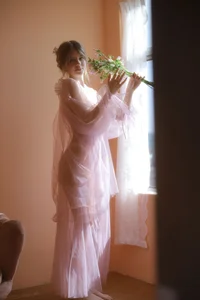 Elegant Portrait Collection: YiTuYu Art Language Vol.10077 Featuring Anna - image 0