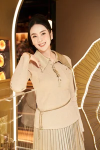 VTV Beauty Transition: From Television Screens to a Lavish Life Following High-Profile Wedding - image 0