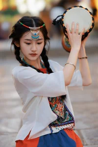 YiTuYu Art Language Vol.4684: Exploring the Grace of Seven in Digital Portraiture - image 11