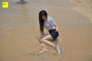 Jia Jia IESS Devil Wednesday Issue 27 Beach Uniform Special - image 46