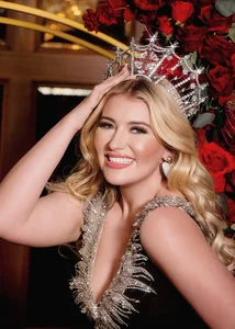 The Intriguing Portrait of the British Beauty Withdrawing from Miss World 2025 - image 8