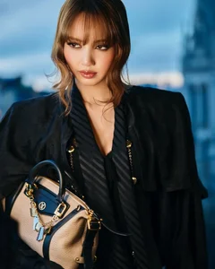 Rosé and Lisa Showcase Contrasting High-Fashion Aesthetics at Paris Fashion Week - image 0
