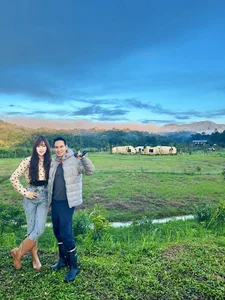 Do Thi Ha in Singapore & Kha Ngan’s Social Media Return: Celebrity Travel Trends - image 4