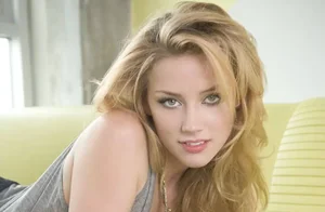 Top 10 Most Beautiful Women in the World: A Celebration of Global Beauty - image 9