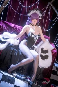 Elegant Tashkent Cosplay by Hoshilily: A Visual Masterpiece from Azur Lane - image 10