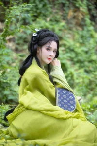 YiTuYu Art Language Vol.7320 Featuring Miao Su Su: Elegant Portrait Photography - image 20