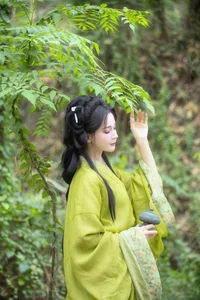 YiTuYu Art Language Vol.7320 Featuring Miao Su Su: Elegant Portrait Photography - image 31